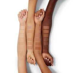 Anti-Blemish Solutions™