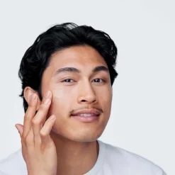 Anti-Blemish Solutions™