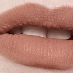 ROUGE ALLURE LIQUID VELVET