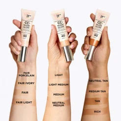 Your Skin But Better CC+ Cream Nude Glow SPF 40